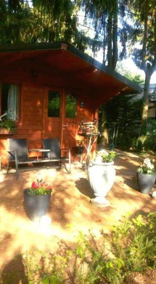 Chalet Op Een Rustig Park In De Natuur พุทเทิน ภายนอก รูปภาพ